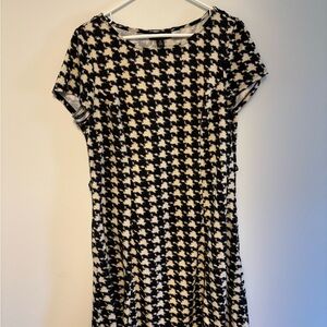 Perceptions Black and White Houndstooth Mini Dress